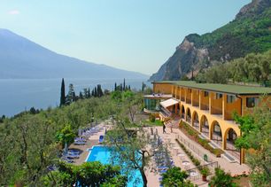 Hotel mercedes limone reviews #5